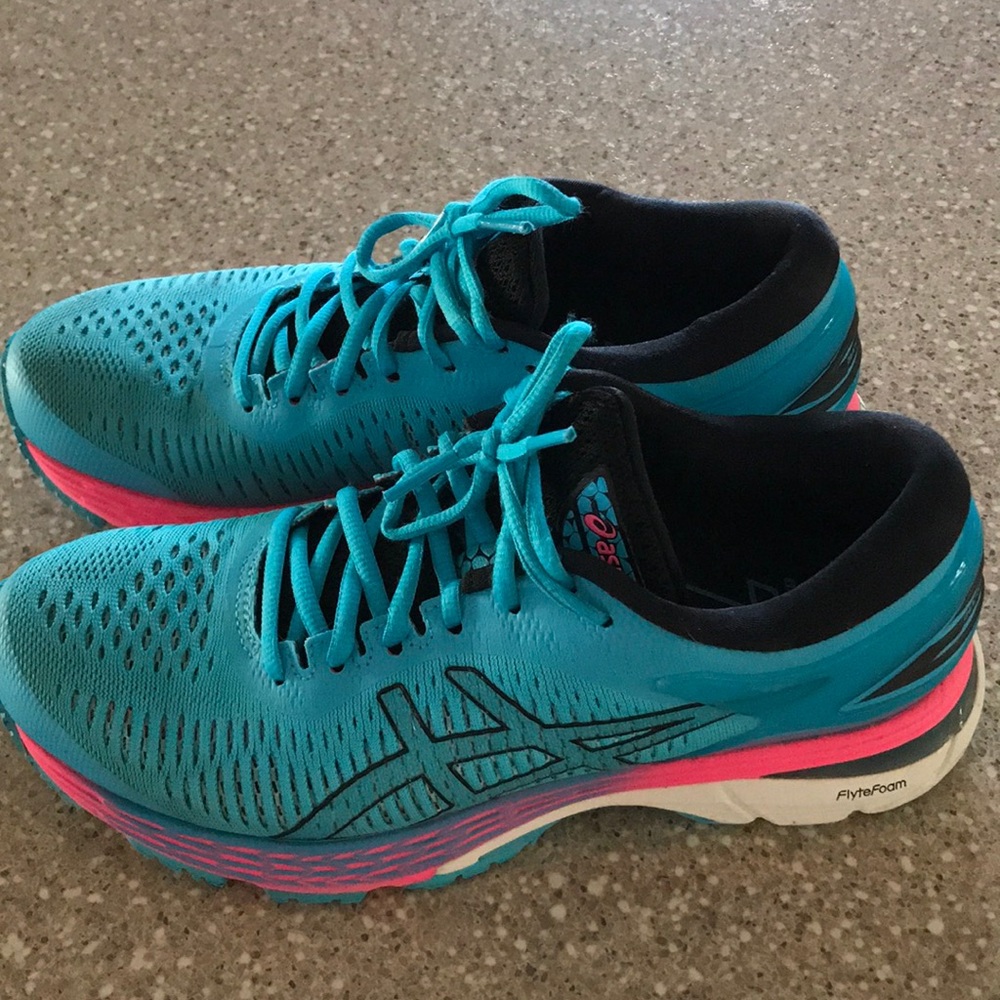 Asics Flytefoam